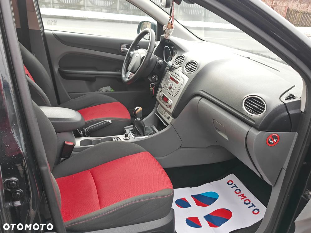 Volvo V50 D2 Kinetic - 18