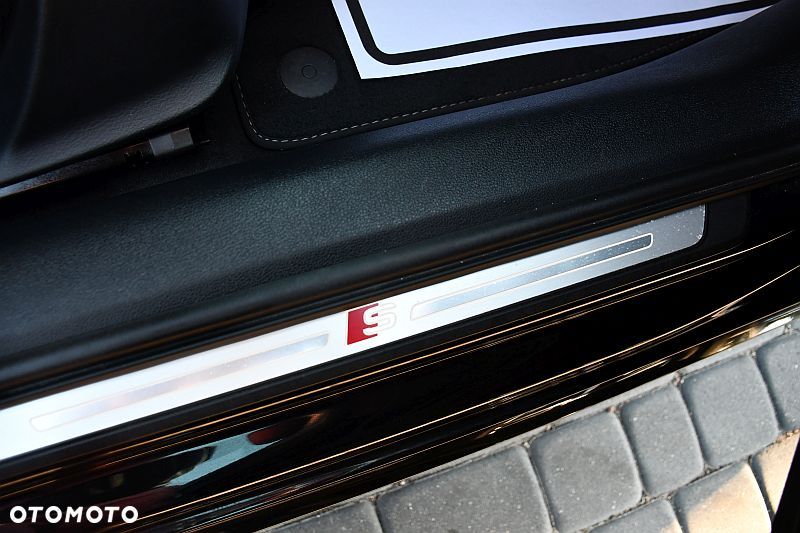 Audi A4 Avant 40 TFSI S tronic S line - 38