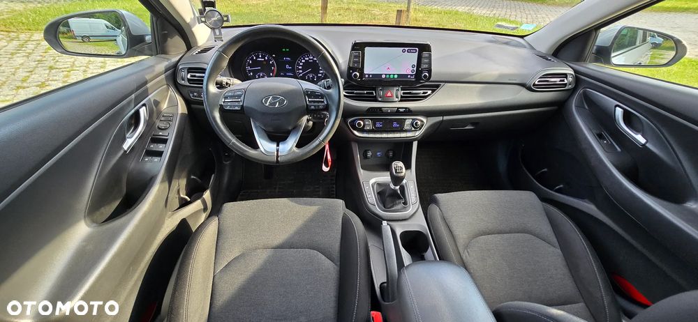Hyundai i30 1.5 DPI Smart - 8
