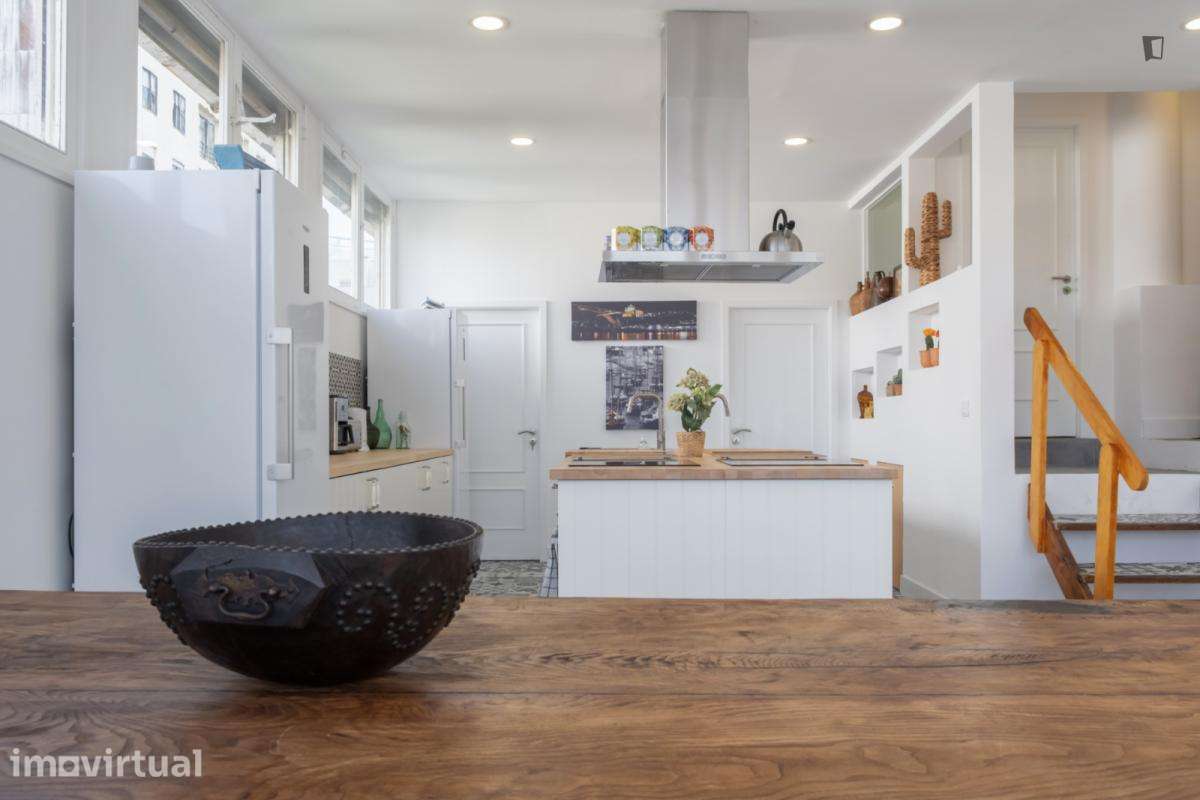Quarto - localizado em Mafamude Porto - Grande imagem: 5/9