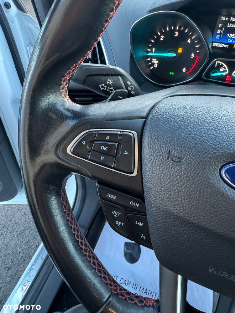 Ford Kuga 2.0 TDCi AWD ST-Line Black - 26