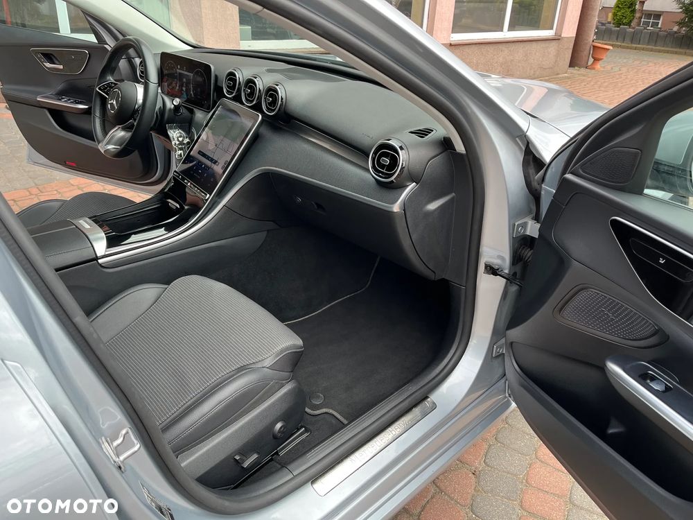 Mercedes-Benz Klasa C 220 d 9G-TRONIC - 16