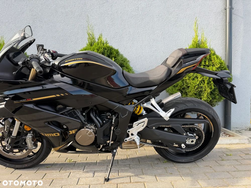 QJMOTOR SRK 800RR - 5
