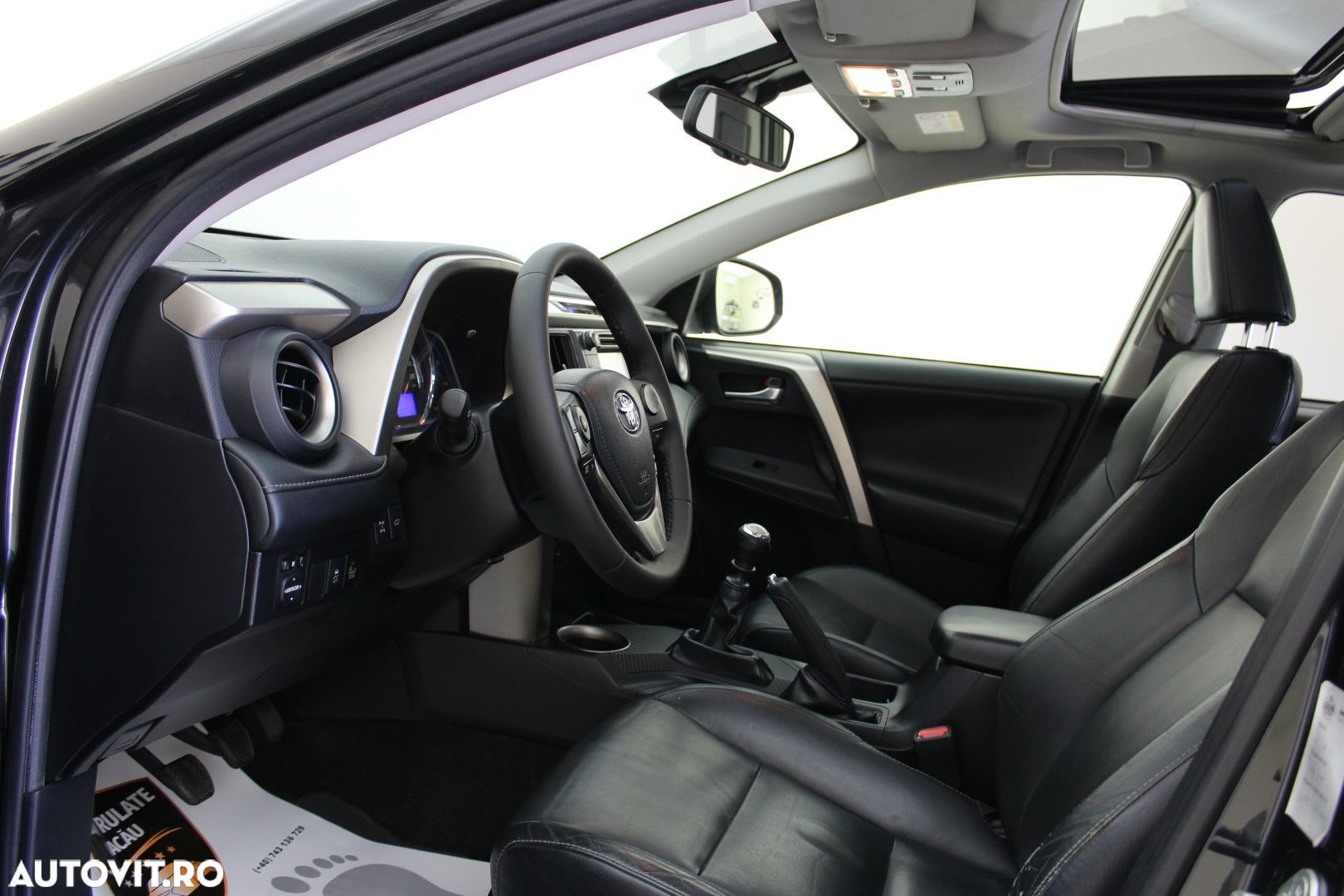 Toyota RAV4 - 12