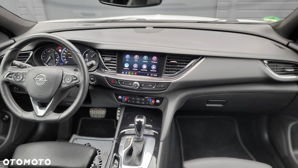 Opel Insignia 2.0 BiTurbo D 4x4 Automatik GSI - 36