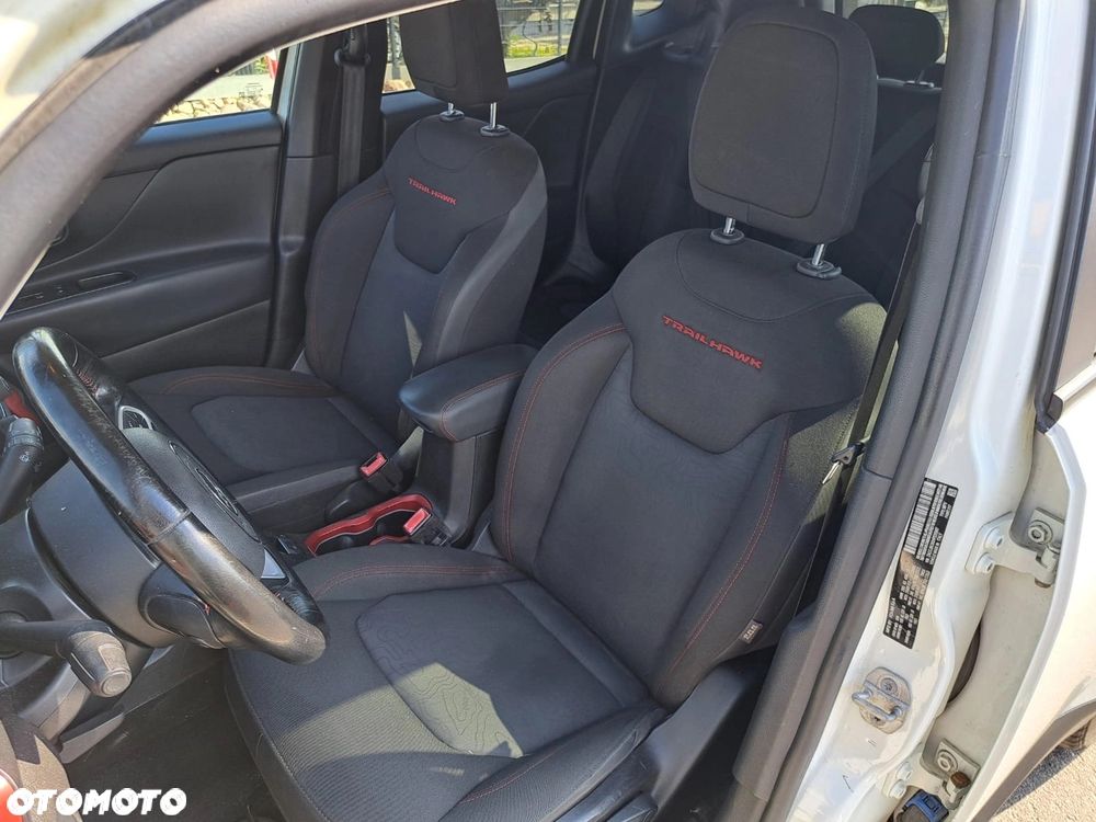 Jeep Renegade - 22