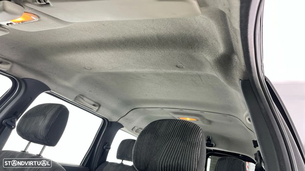 Dacia Logan MCV 1.5 dCi Confort 7L - 12