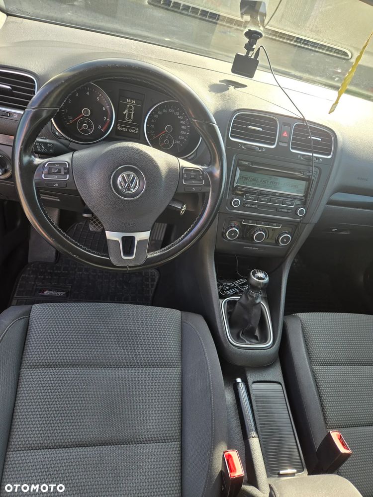 Volkswagen Golf - 9