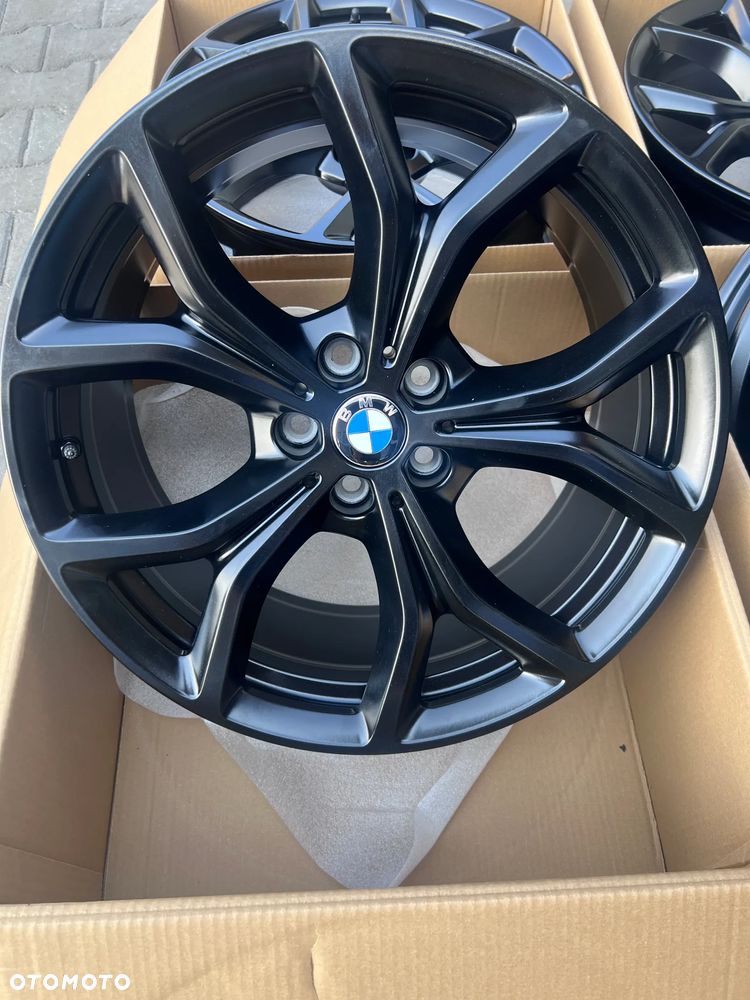 Oryginalne Felgi aluminiowe BMW G05 X5 19'' - 12