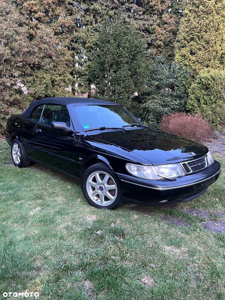 Saab 900 - 19