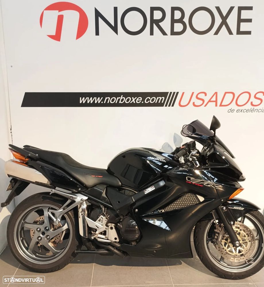 Honda VFR 800