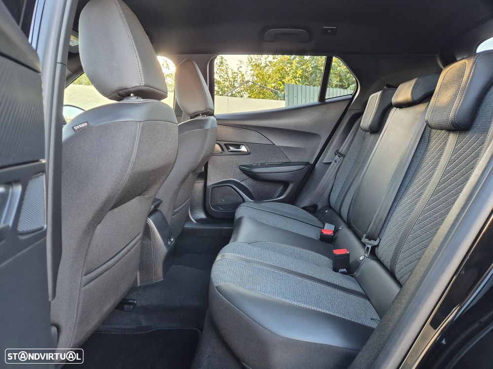 Peugeot 2008 1.2 PureTech Allure Pack - 45