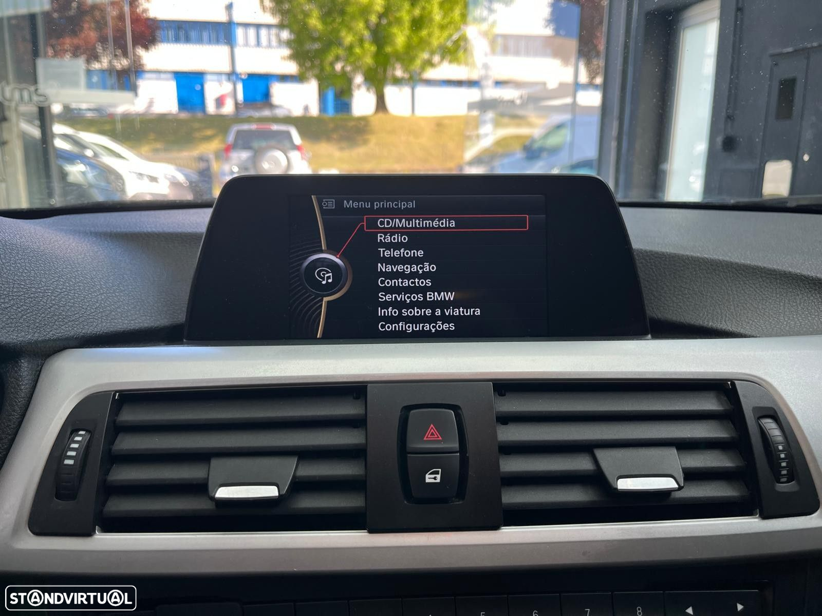 BMW 318 d Touring - 21