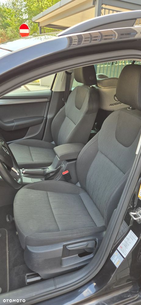 Skoda Octavia 2.0 TDI SCR 4x4 Style DSG - 8