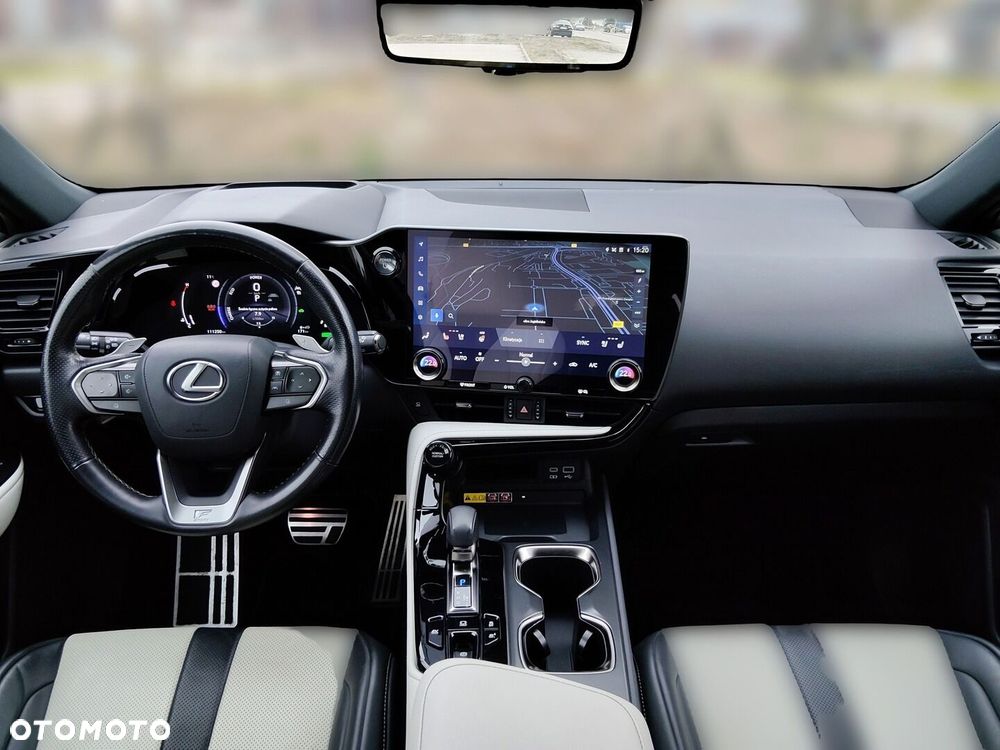 Lexus NX 350h F Sport AWD - 16