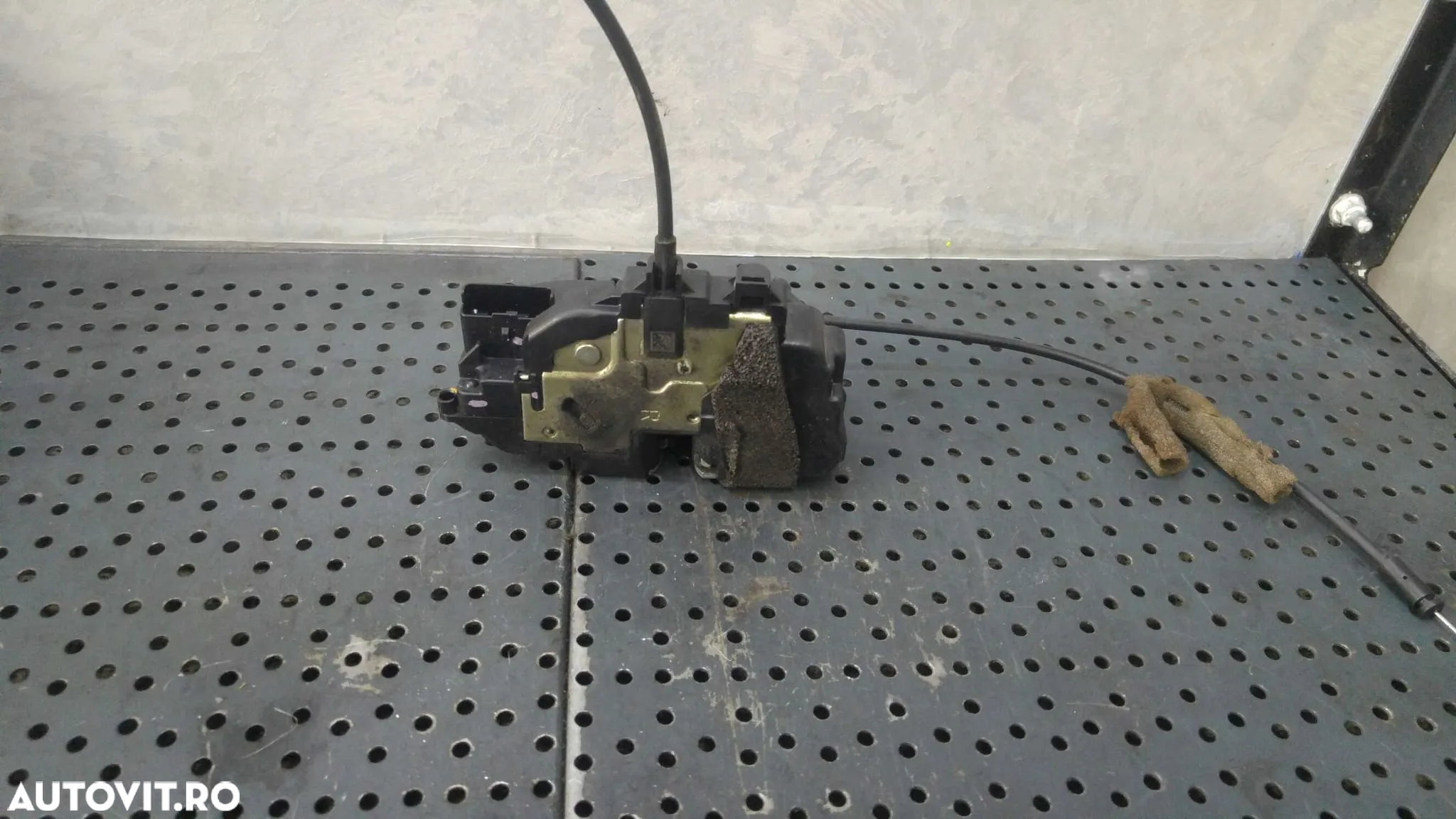 Broasca usa dreapta spate renault megane 3 - 2