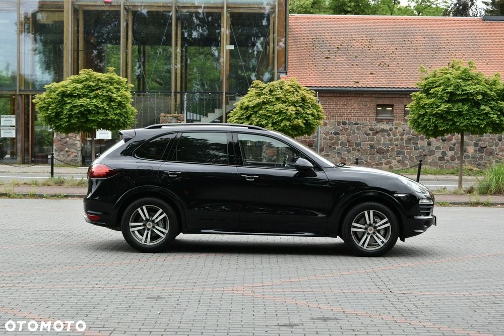 Porsche Cayenne - 8