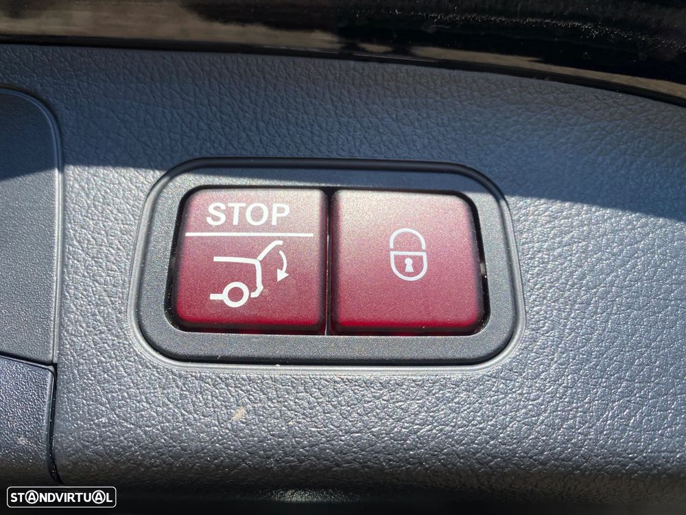 Mercedes-Benz GLA 250 e 8G-DCT AMG Line - 24