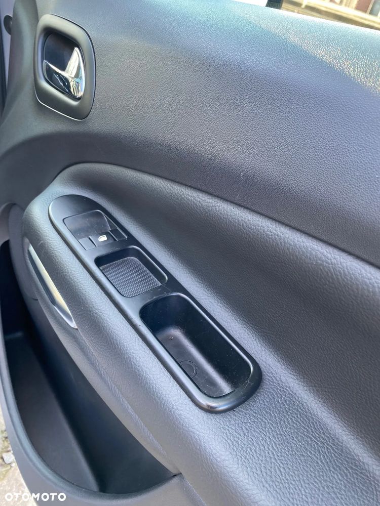 Citroën C3 Picasso 1.6 HDi Exclusive - 24