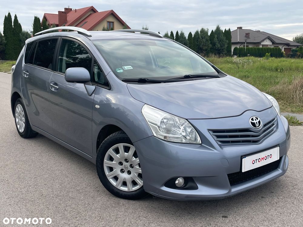 Toyota Verso 2.0 D-4D - 3