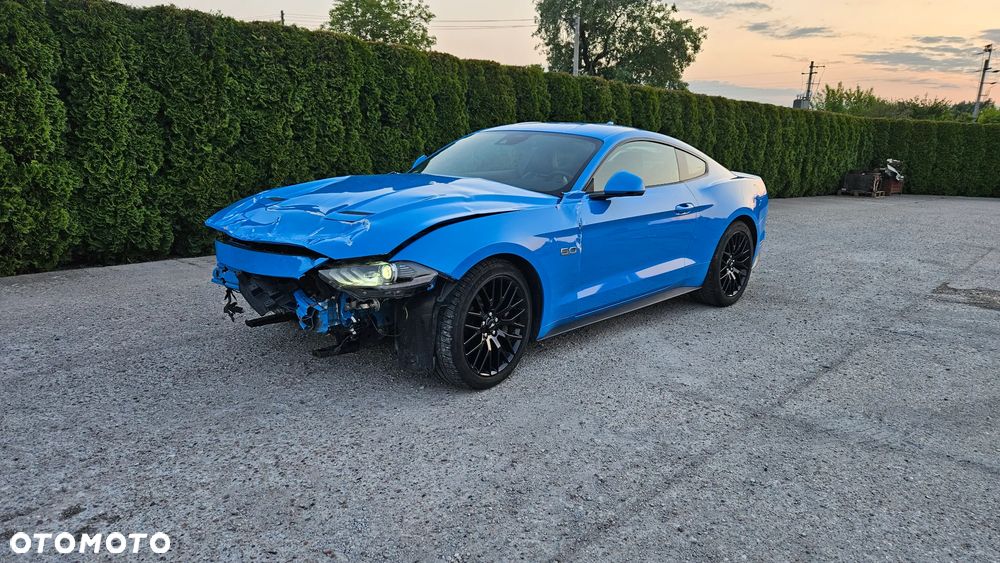 Ford Mustang - 7