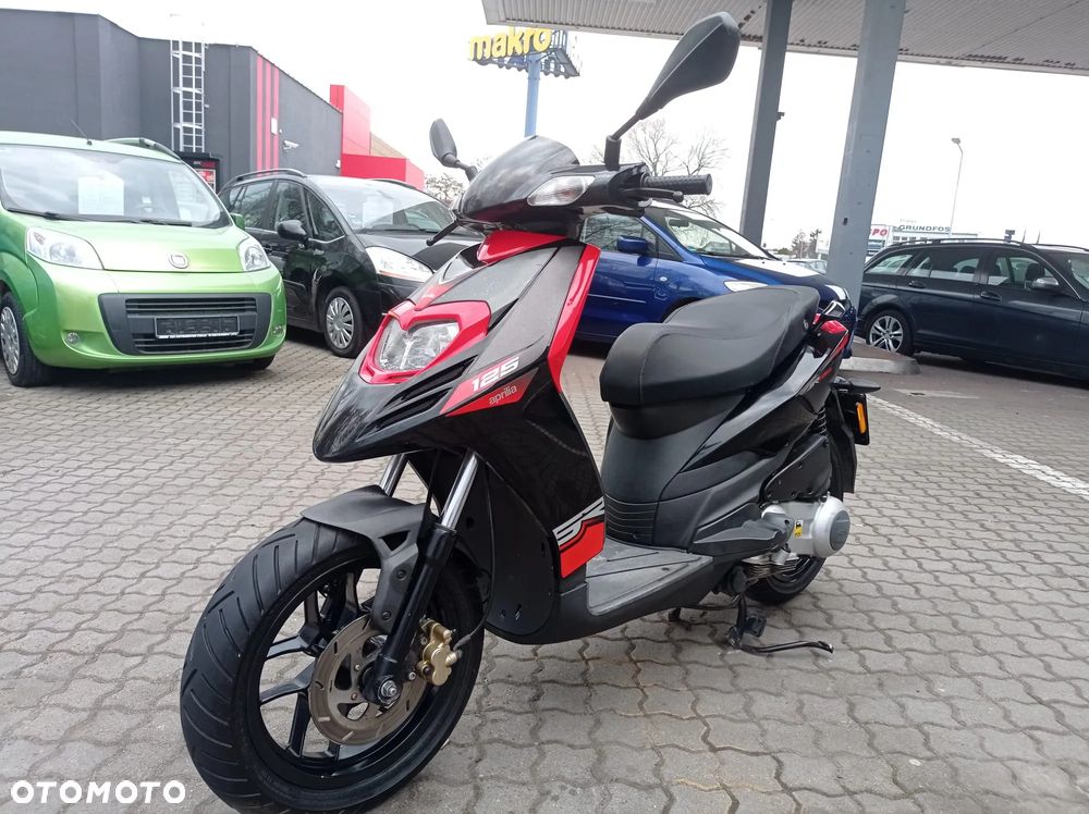 Aprilia SR - 1