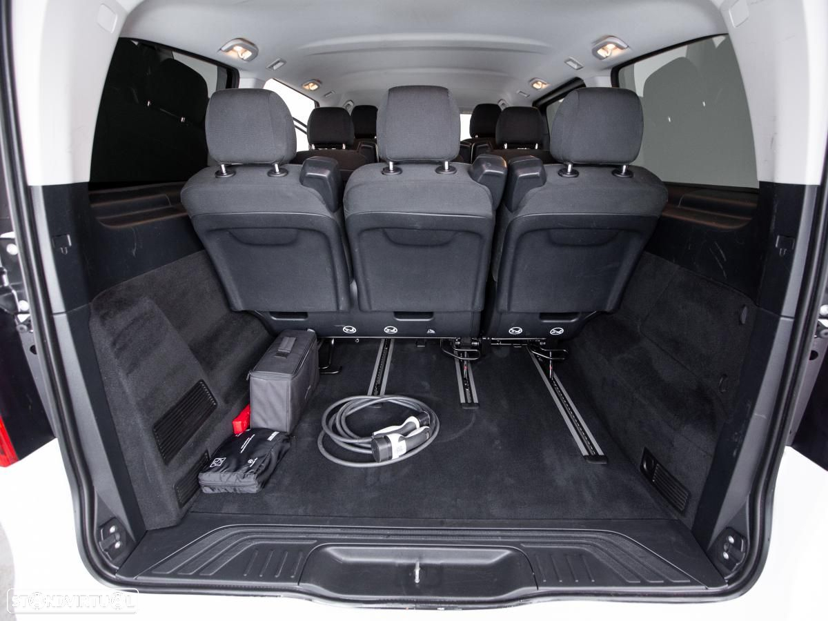 Mercedes-Benz EQV 300 Longa - 13