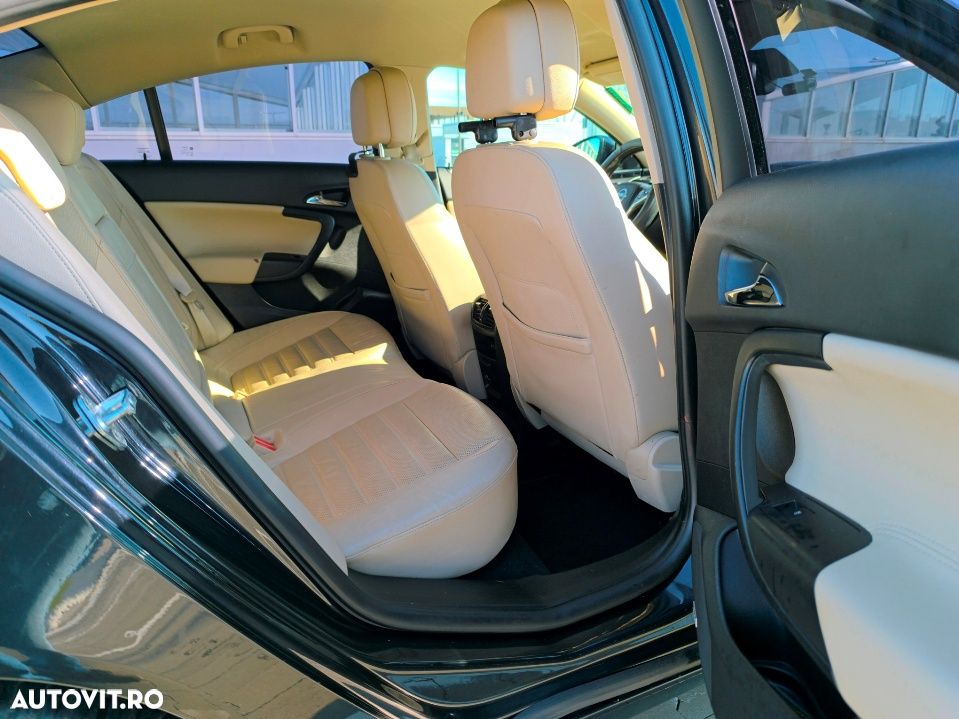 Opel Insignia - 7