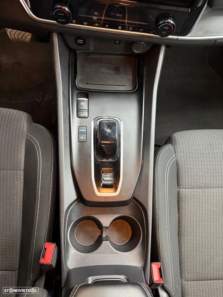 Nissan Qashqai +2 - 17