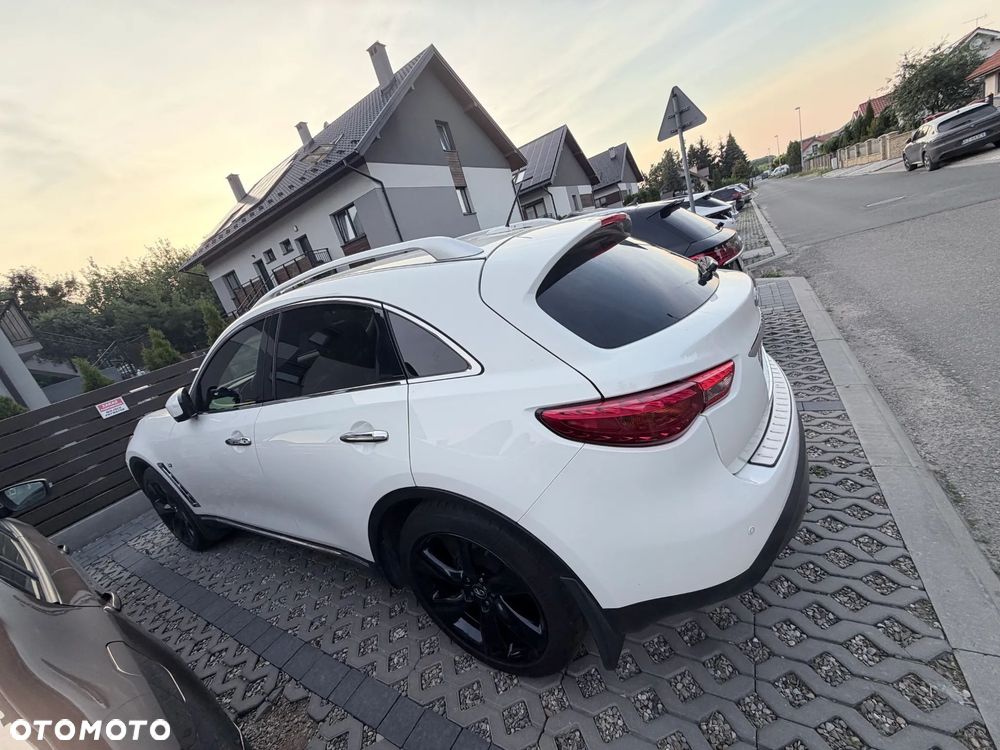 Infiniti QX70 3.7 Sport Tech - 4