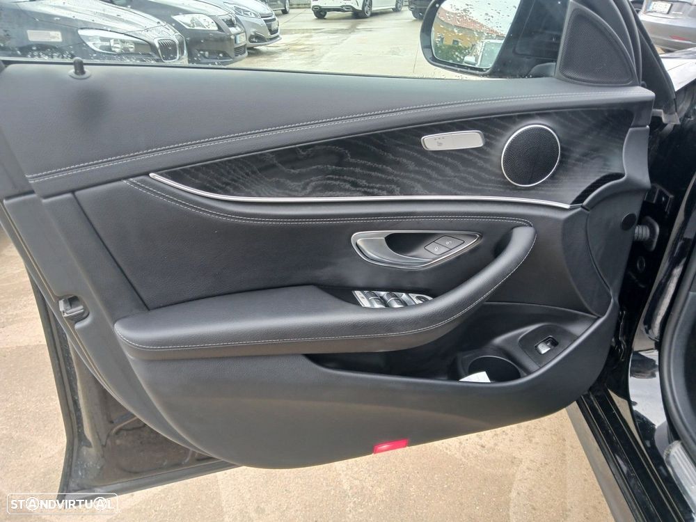 Mercedes-Benz E 300 de 9G-TRONIC AMG Line - 17