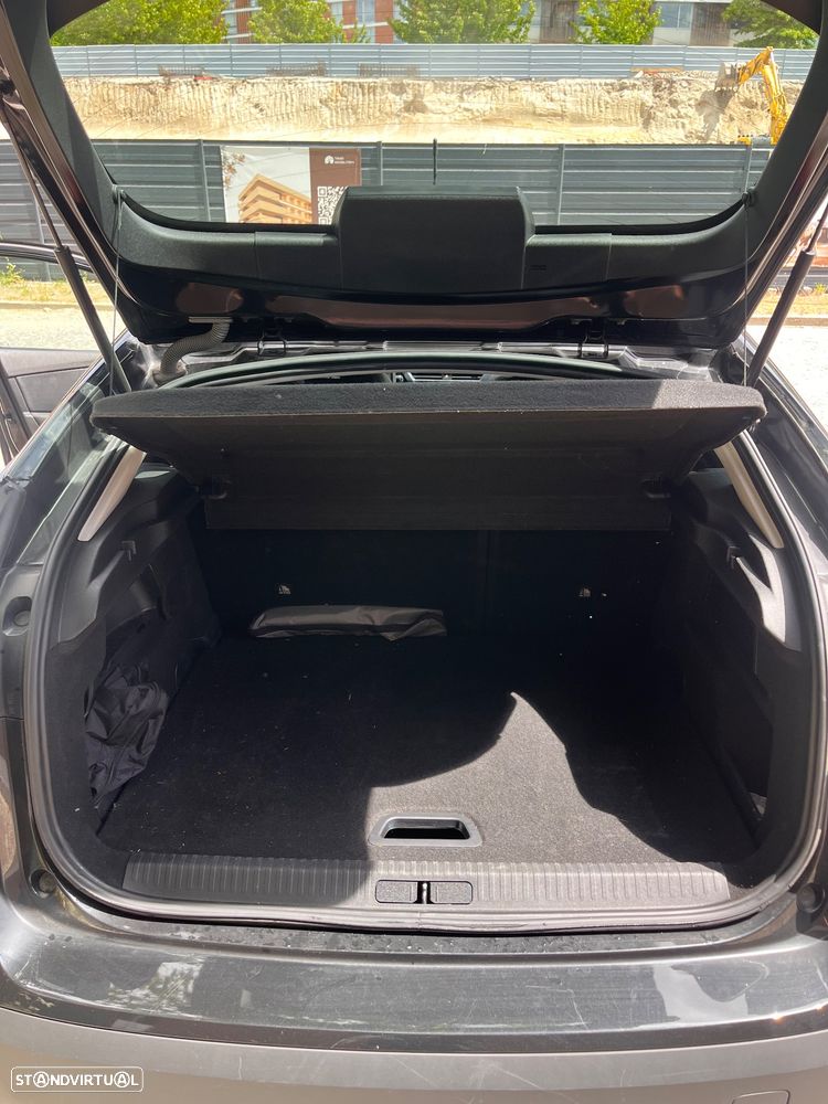 Citroën C4 1.2 PureTech Shine - 16