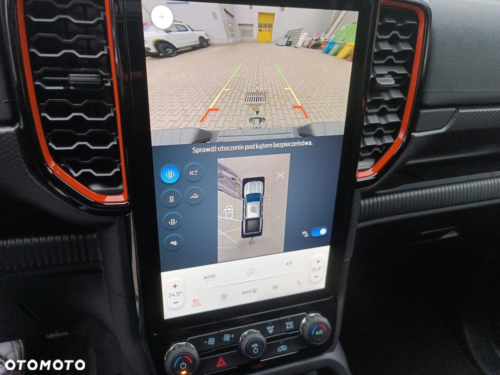 Ford Ranger Raptor - 30