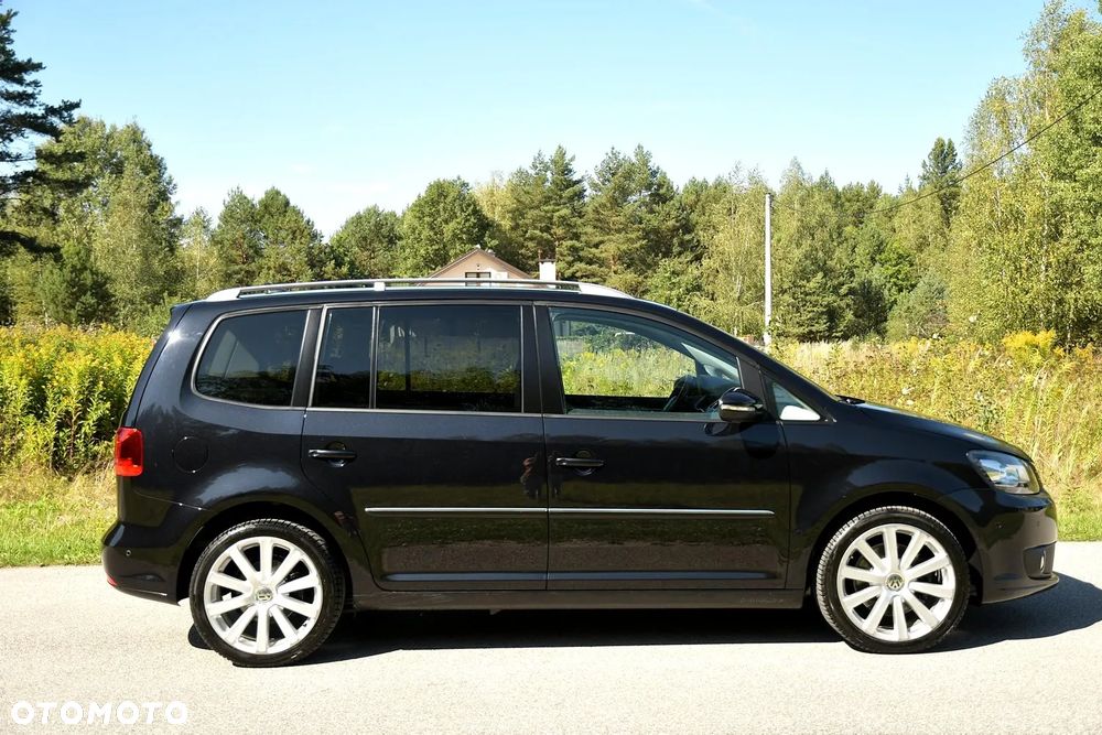 Volkswagen Touran 2.0 TDI DPF Highline DSG - 10