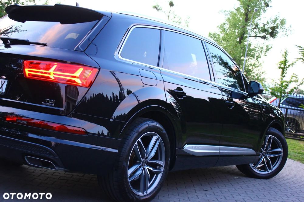 Audi Q7 - 12