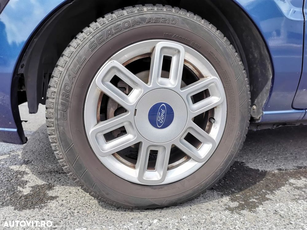 Ford Fusion - 7