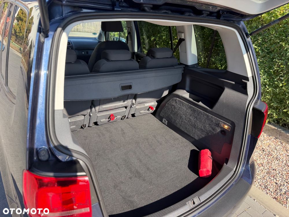 Volkswagen Touran 2.0 TDI DPF Comfortline - 31