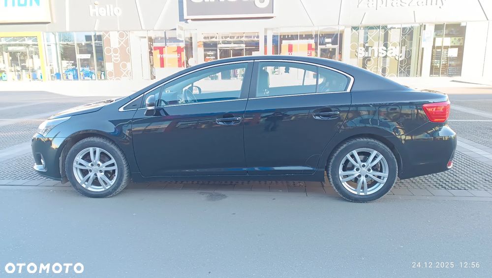 Toyota Avensis 1.8 Premium - 5