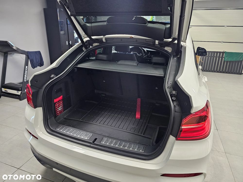 BMW X4 xDrive20d Edycja M Sport - 6