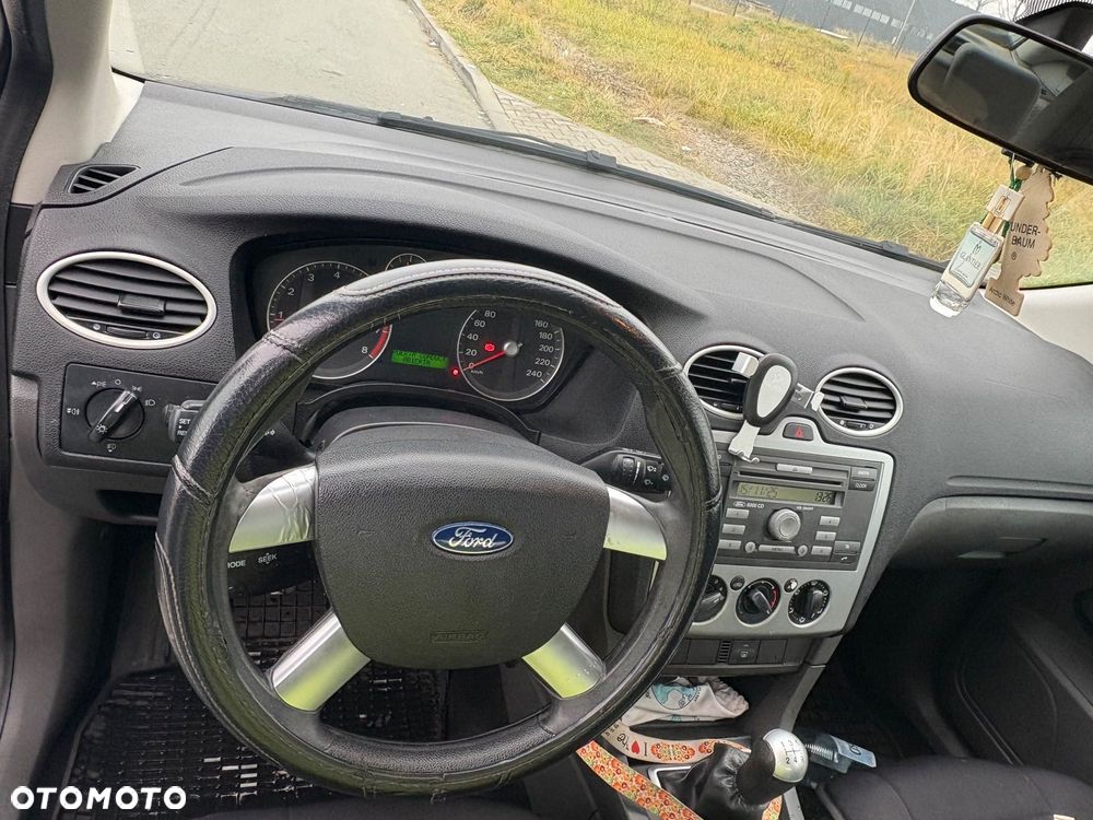 Ford Focus - 13