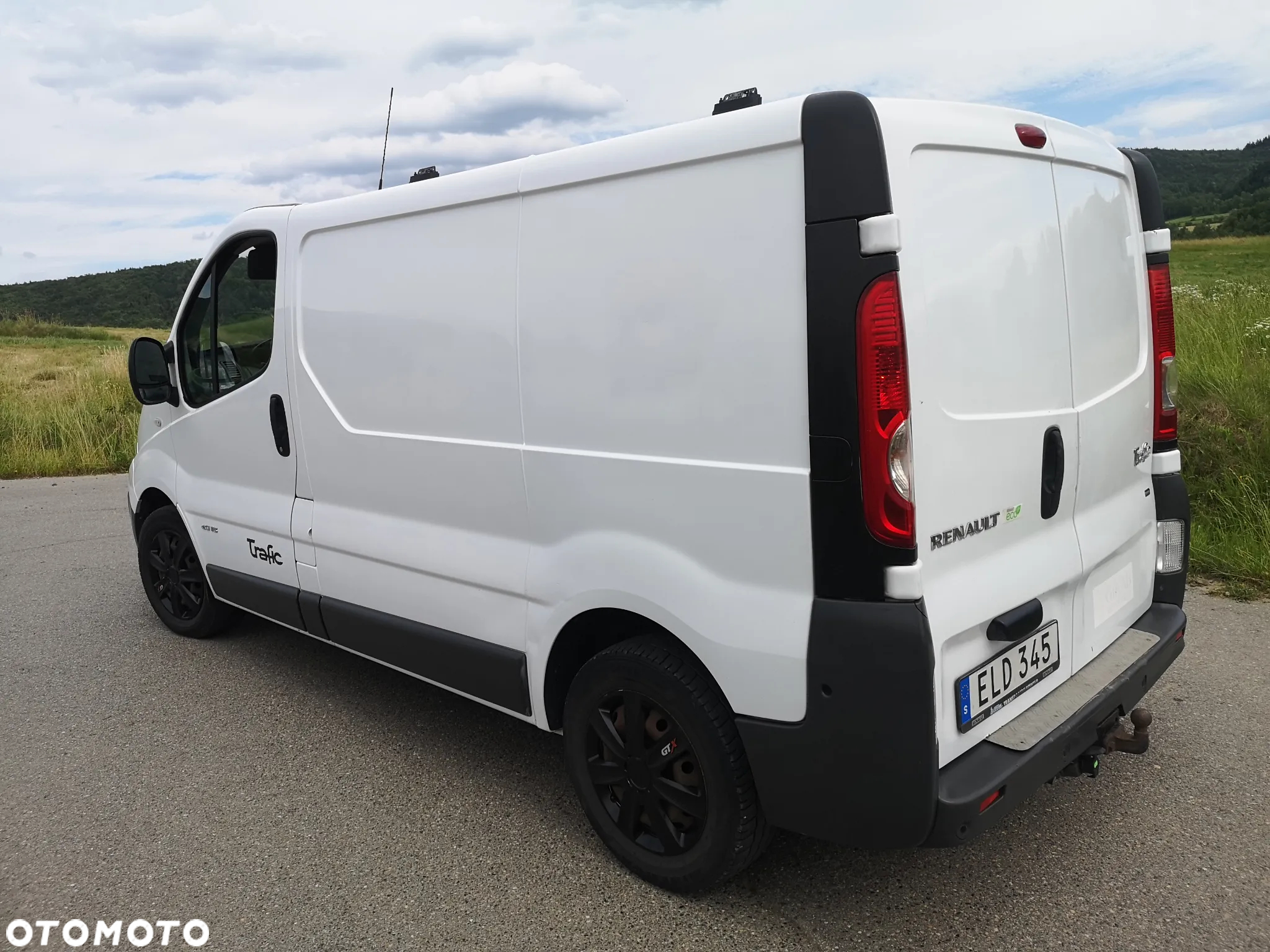 Renault Trafic 2.0 dCi 115 Combi L1H1 - 11