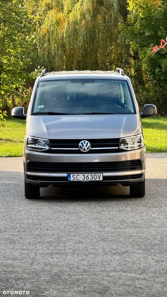 Volkswagen Multivan 2.0 TDI L1 Comfortline DSG - 9