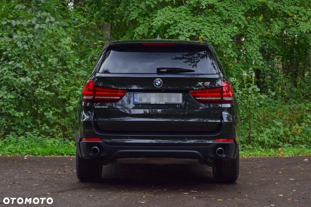 BMW X5 xDrive35i - 7