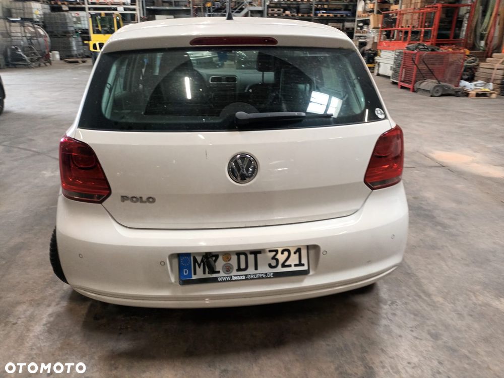 Volkswagen Polo - 12