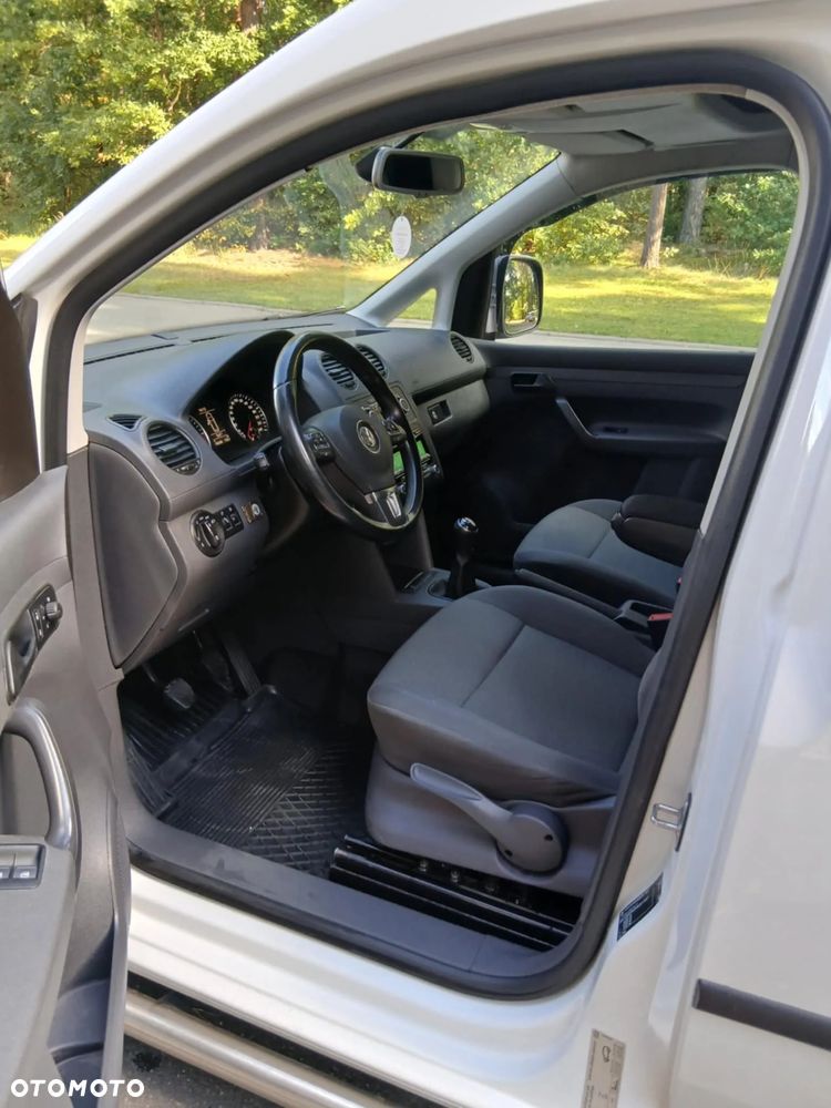 Volkswagen CADDY - 9