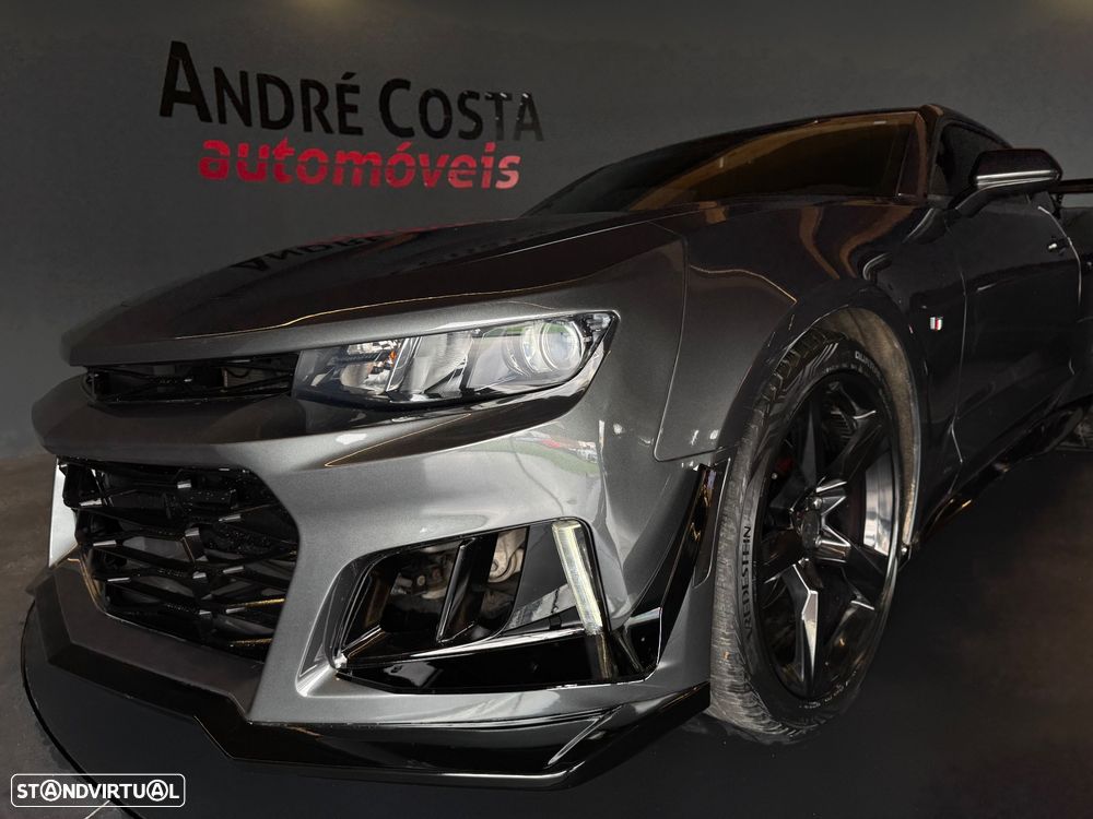 Chevrolet Camaro - 8
