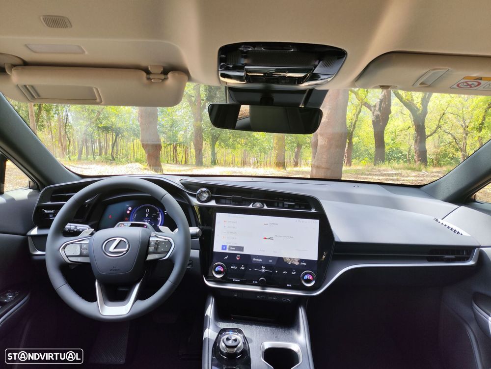 Lexus RZ 300e Premium - 9
