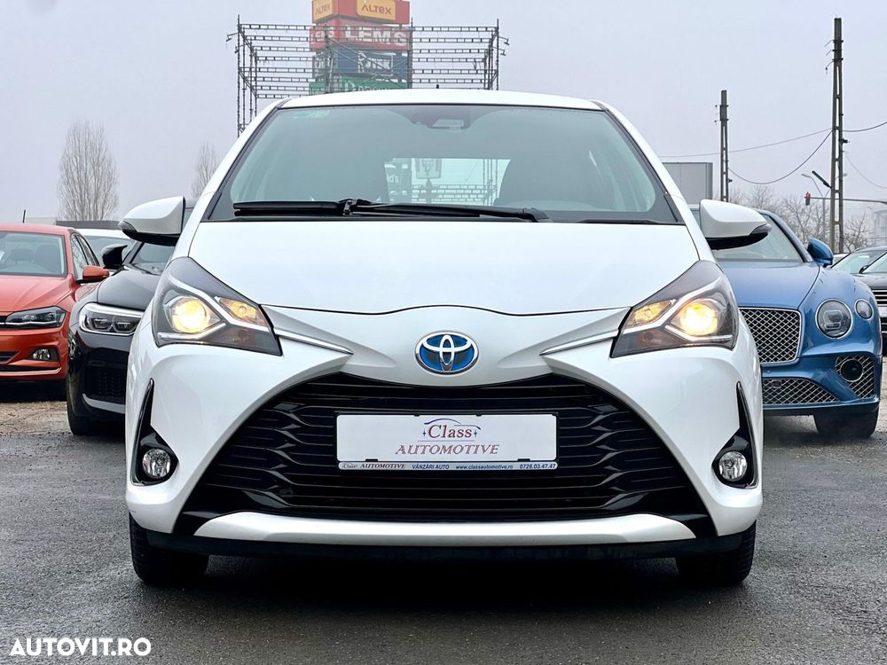 Toyota Yaris 1.5 VVT-i HSD Active - 2