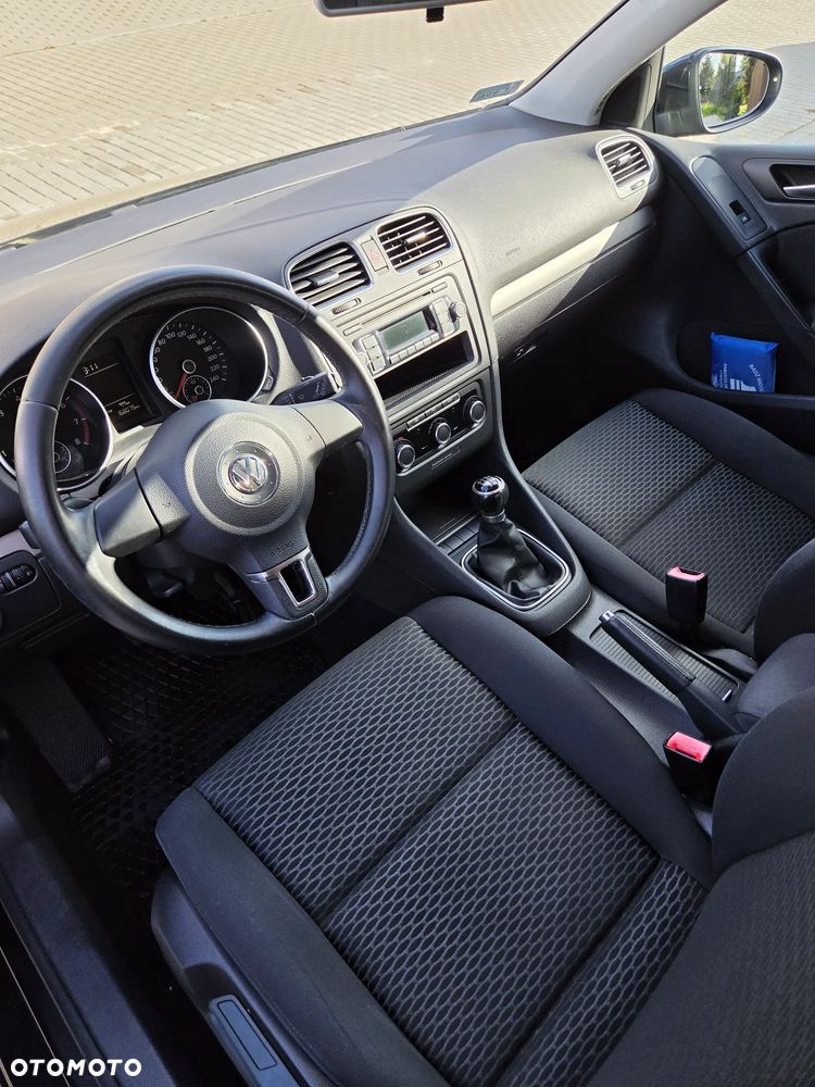 Volkswagen Golf 2012 photo 5