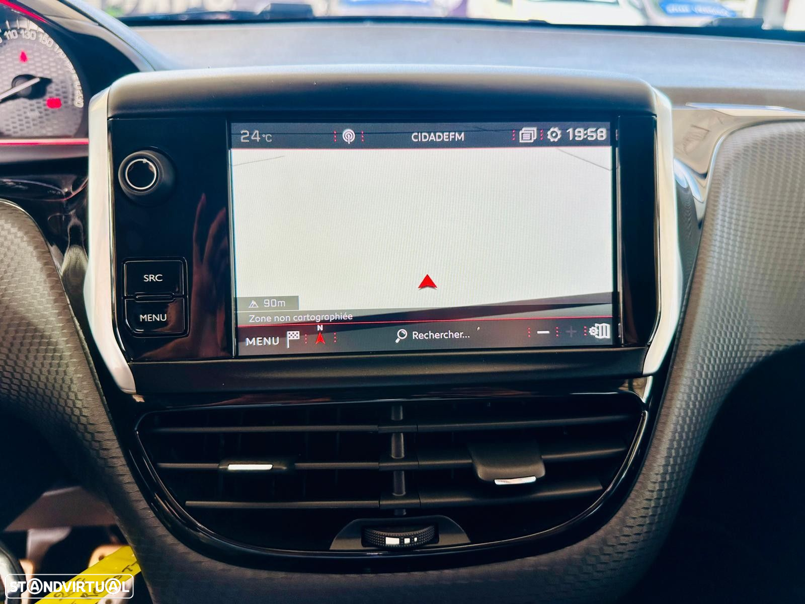Peugeot 2008 1.2 PureTech GT Line - 22